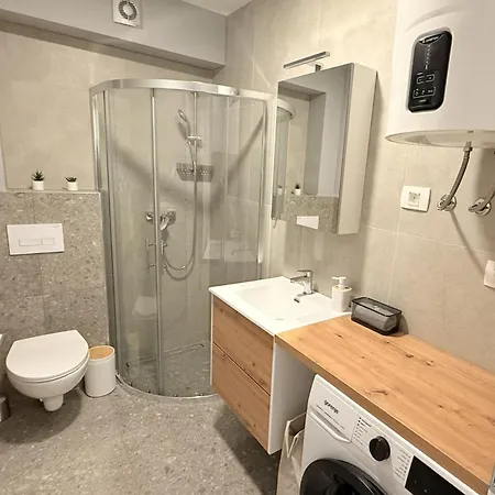 - Katka Апартаменты Крань